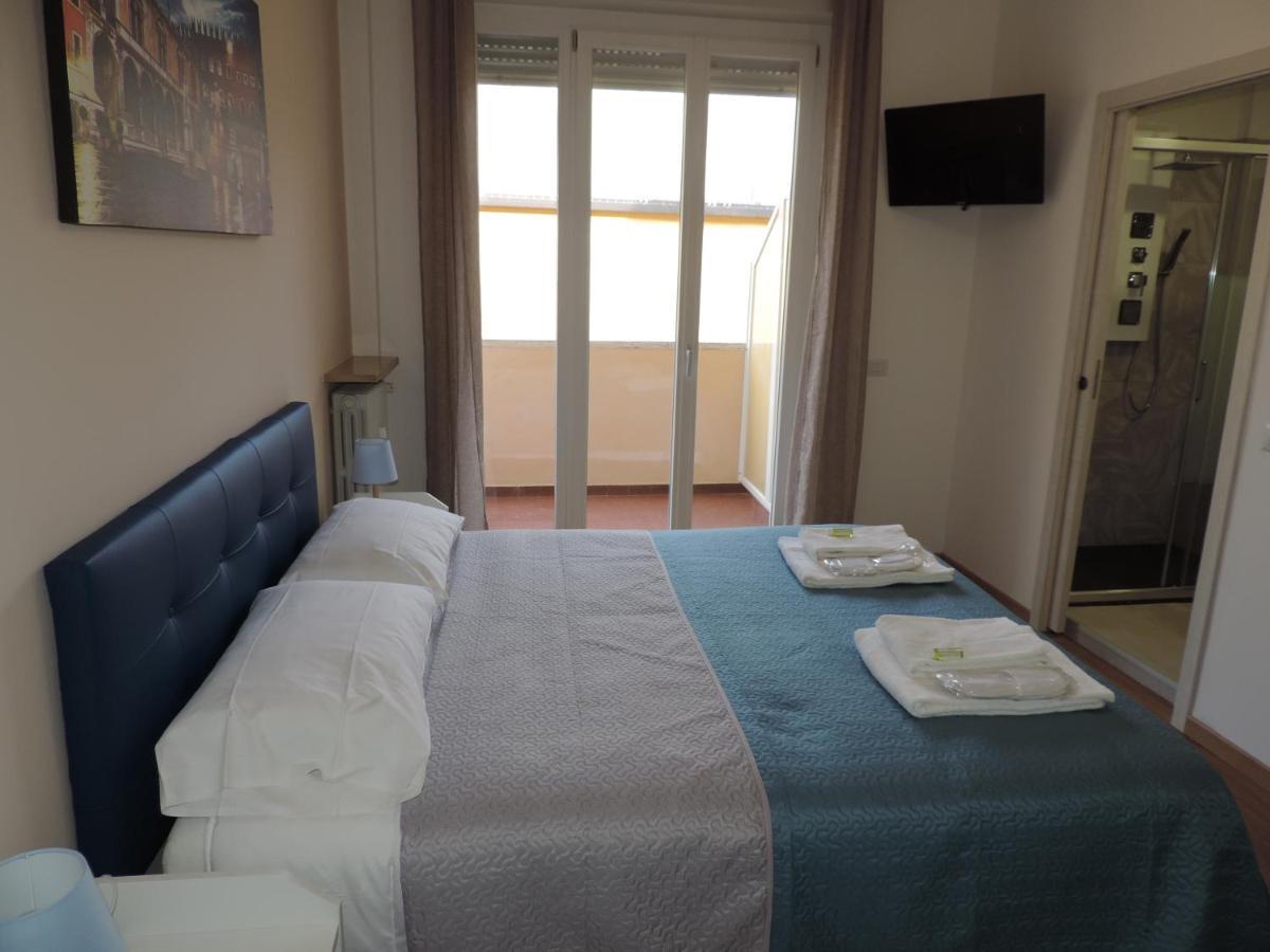 Sciesa Guest House Верона Екстериор снимка